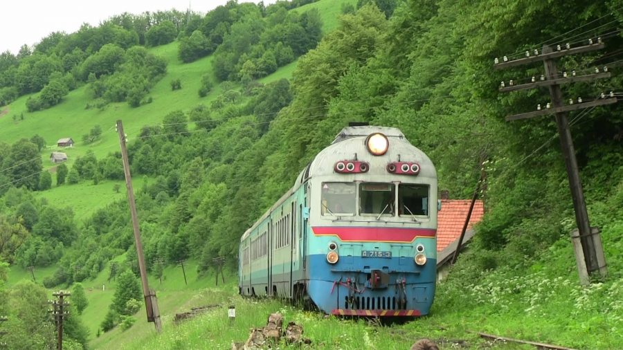 поїзд раховоз